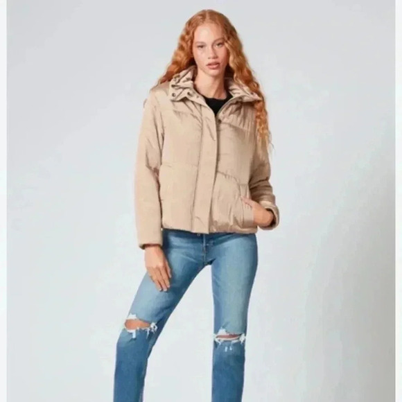 VINCE Soft Padded Jacket In Myrrh - Picture 3 of 14